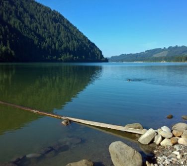 Yale-Lake-Beaver-Bay-Campground-Cougar-Washington-Mt-St-Helens-600x343