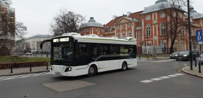 Elektryczny autobus