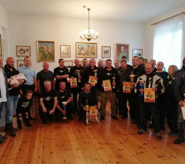 Foto z działalności Klubu Dawnych Motocykli