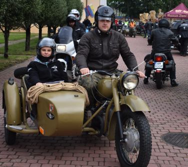 Foto z działalności Klubu Dawnych Motocykli