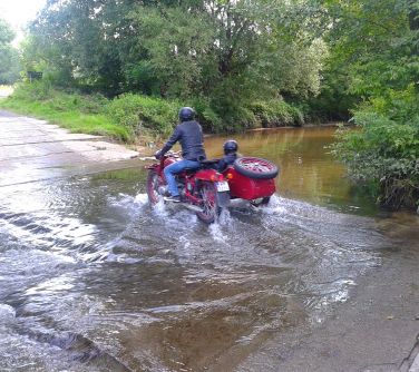 Foto z działalności Klubu Dawnych Motocykli