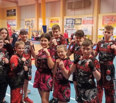 Miński kickboxing nie zwalnia tempa