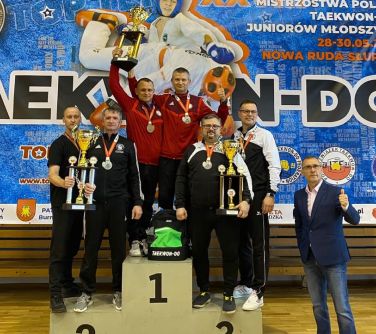 Zawodnicy MKS Taekwon-Do na podium