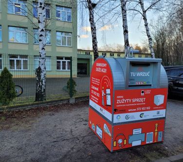 Pojemnik na elektroodpady