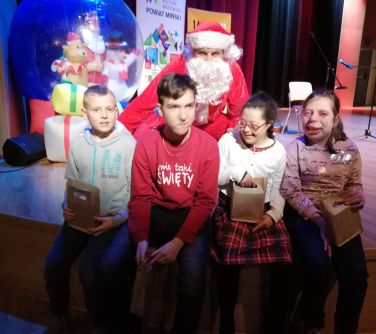 Integracyjny Koncert Mikołajkowy
