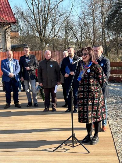 Przemawia radna Powiatu Mińskiego Alicja Cichoń