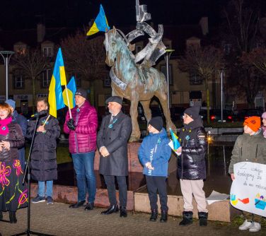 przemówienie na Starym Rynku naokoło uczestnicy