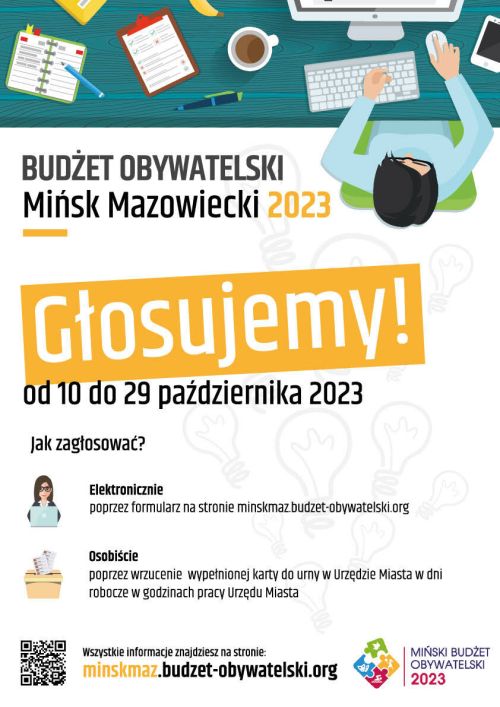 na górze rysunek stołu przy którym siedzi osoba na krześle przed komputerem, po lewej stronie notatniki, długopisy,...