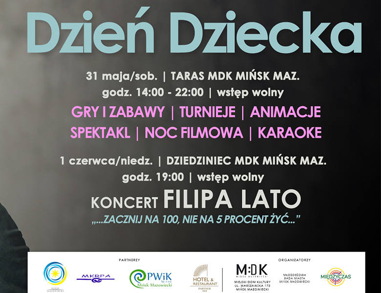kolorowe napisy na szarym tle