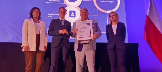 Papieska trójka AMBASADOREM Szkoły dla innowatora