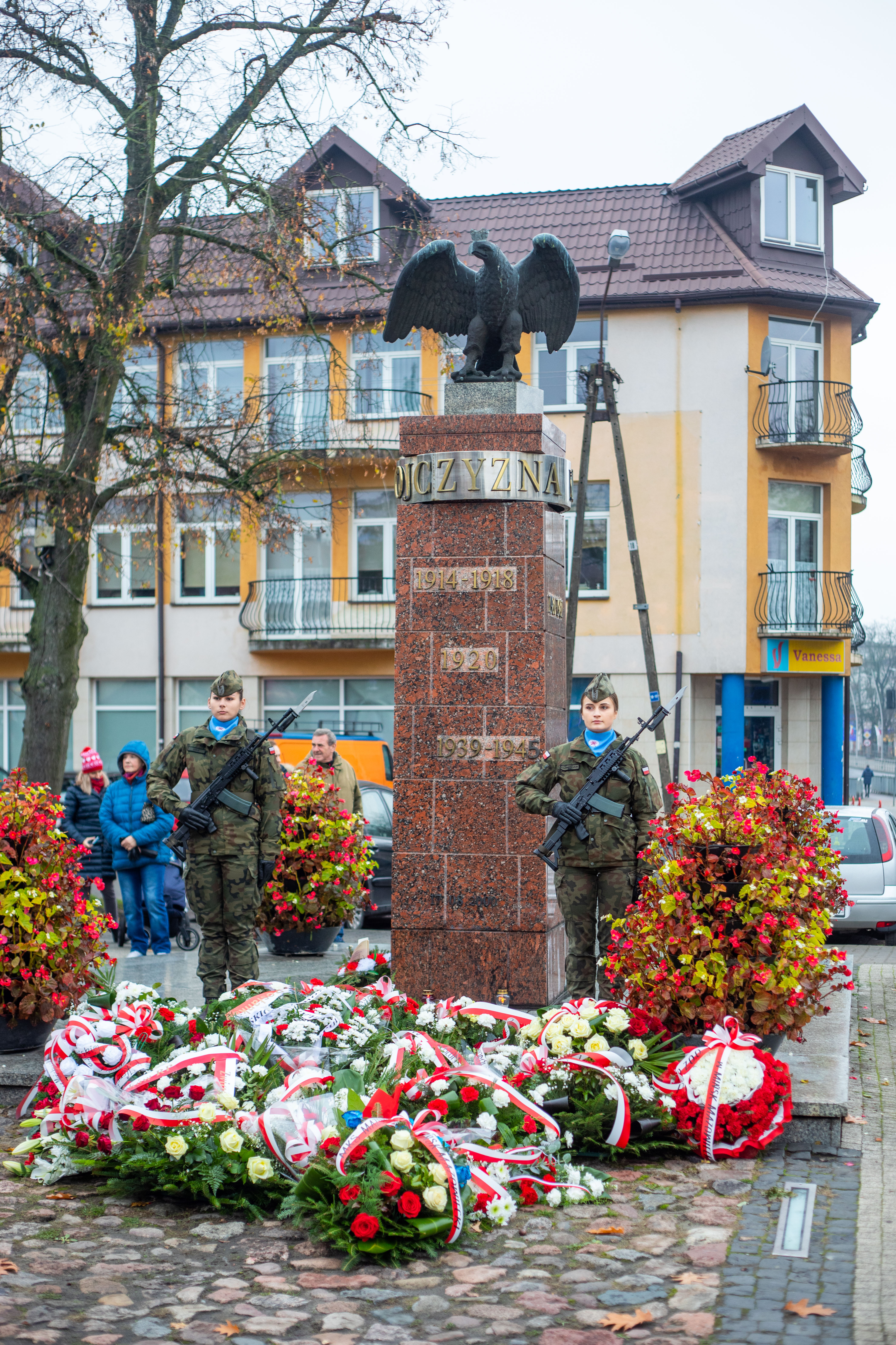 Radosne święto z Piłsudskim przy gramofonie