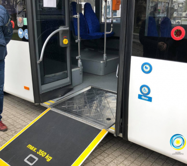 Przejażdzka elektrycznym autobusem po mieście